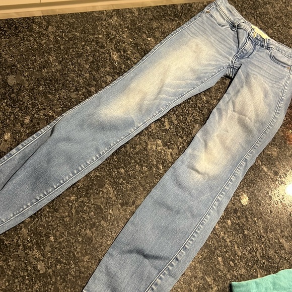 Abercrombie & Fitch jeans - Picture 1 of 7